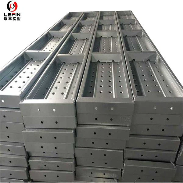 Metal Deck with Box Support