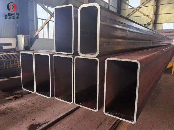 1600 Tona EN10210 S355J2H ROINN LOCHT LOinge CHUIG PORT DAMAM